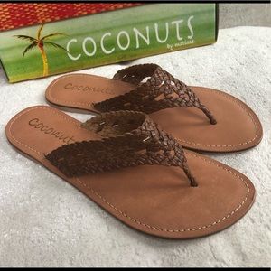 NEW Coconuts by Matisse flat slides
